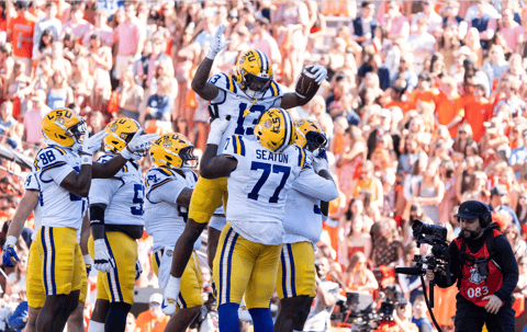 10 defining performances from LSU win over Auburn